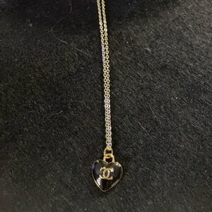 Chic Gold Heart Pendant Necklace